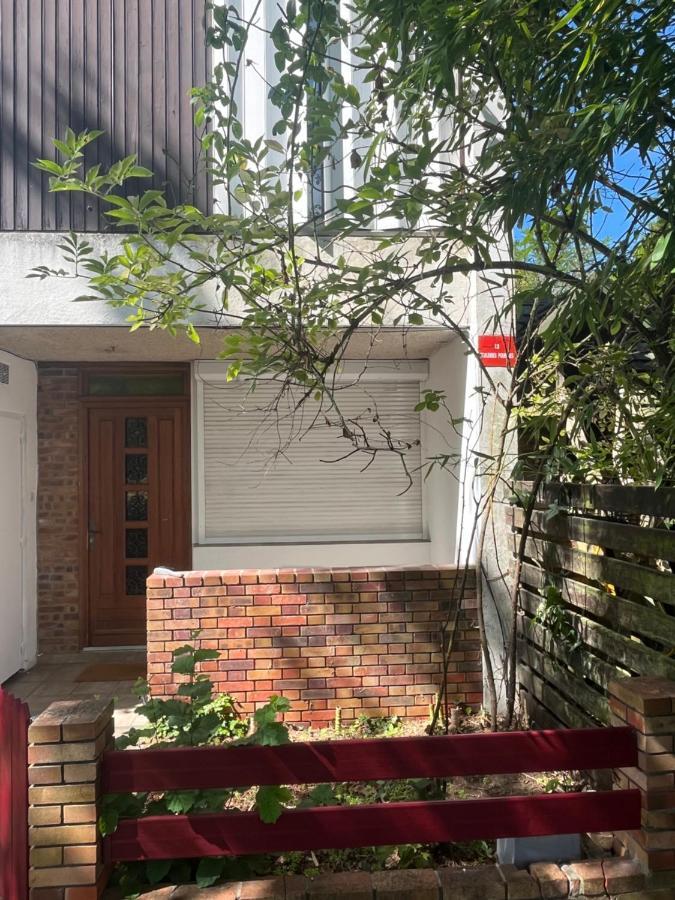 Se: 13A Rue Des Touleuses Pourpre Bed and Breakfast Cergy Eksteriør billede